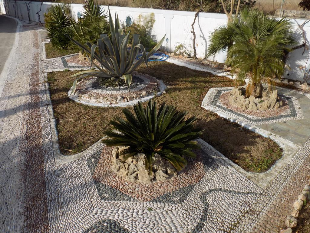 Mosaic Gardens Apartment Faliraki Ngoại thất bức ảnh